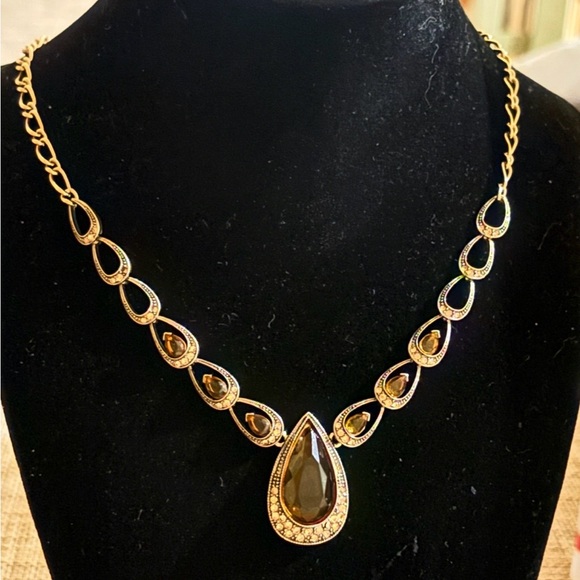 Monet Jewelry - Monet Gold Tone Amber Color Faceted Glass & Rhinestones Teardrop Necklace